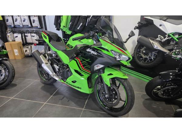 Kawasaki Ninja 400