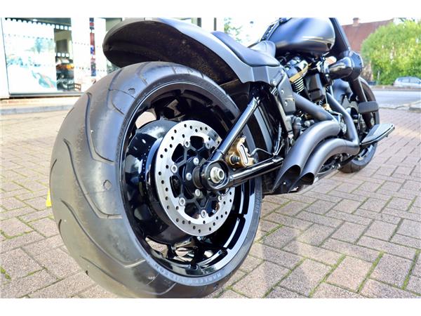2023 HARLEY-DAVIDSON SOFTAIL FLFBS FAT BOY 114