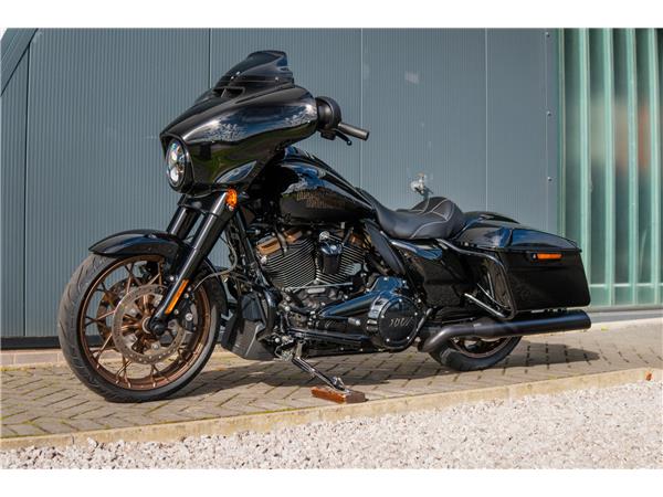 2023 Harley-Davidson Street Glide ST
