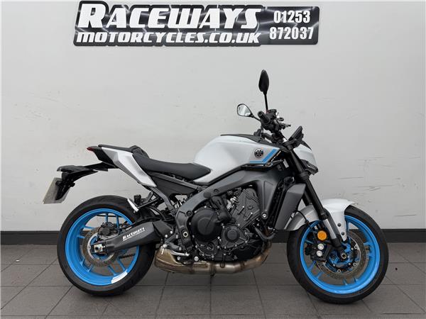 2026 YAMAHA MT-09 Y-AMT