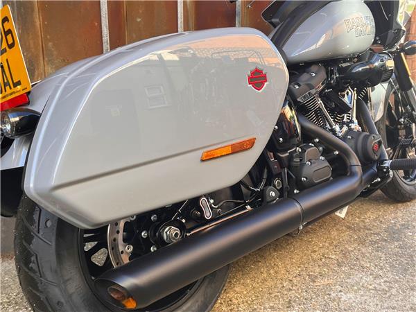2025 Harley-Davidson Softail