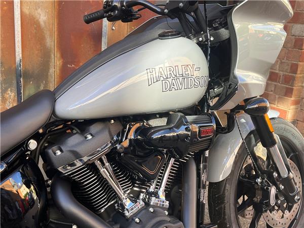 2025 Harley-Davidson Softail