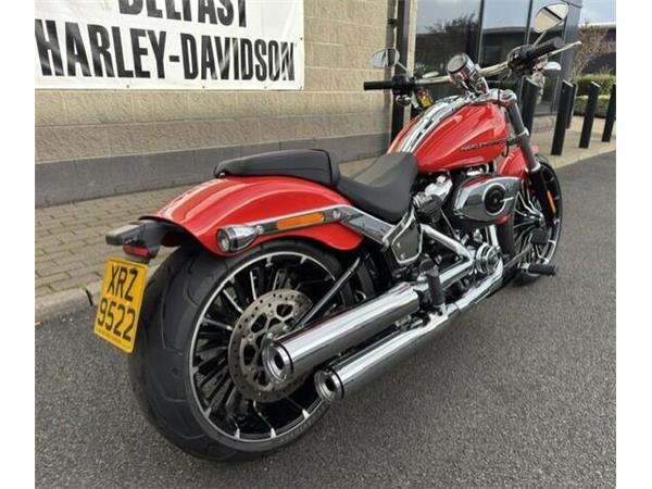 2026 Harley-Davidson Breakout