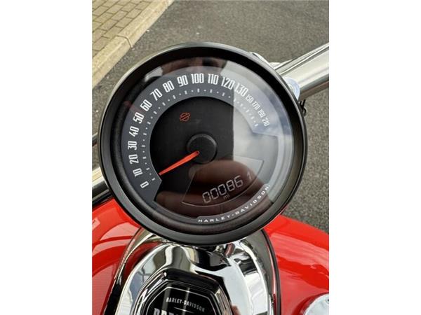 2026 Harley-Davidson Breakout