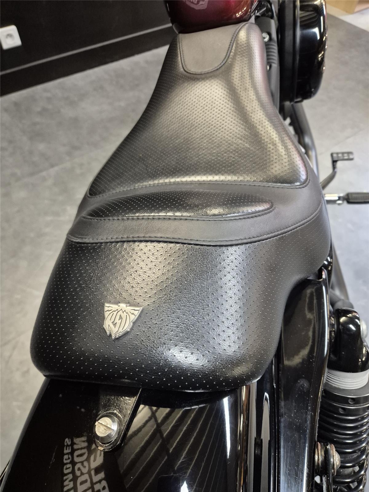 2020 HARLEY-DAVIDSON IRON