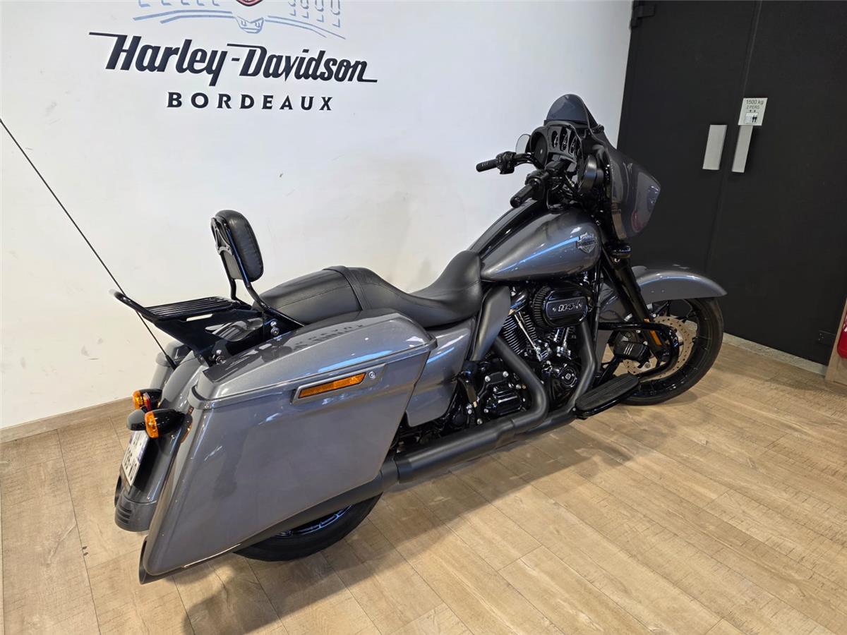 2021 HARLEY-DAVIDSON STREET GLIDE