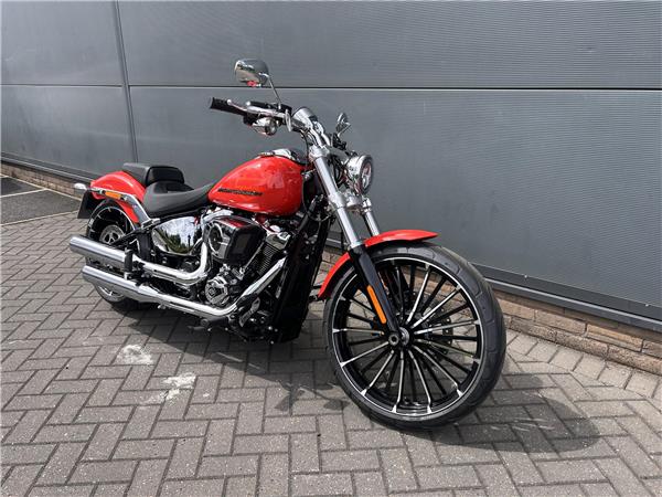 2026 HARLEY-DAVIDSON BREAKOUT 117