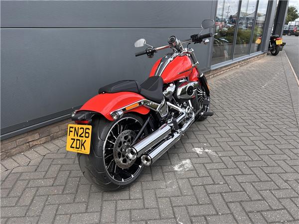 2026 HARLEY-DAVIDSON BREAKOUT 117