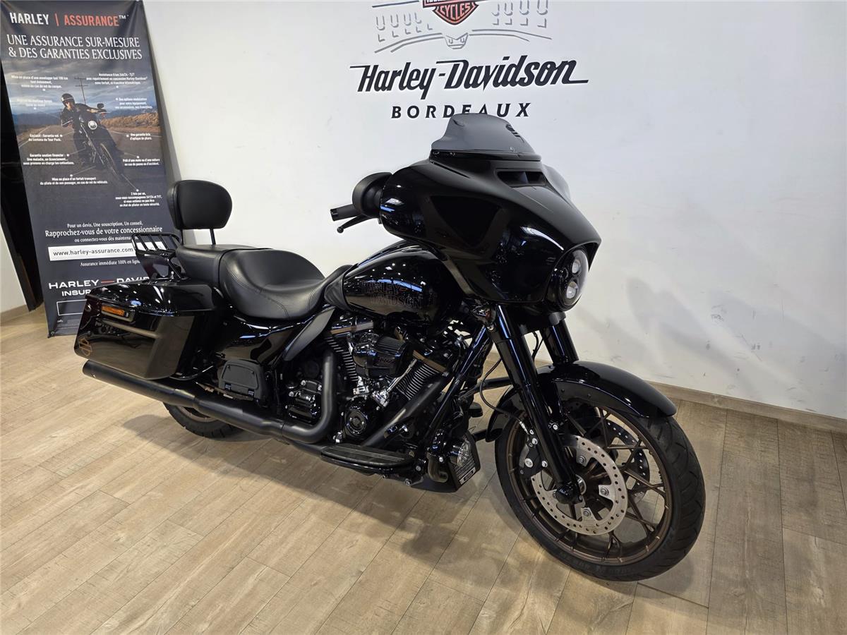 2022 HARLEY-DAVIDSON STREET GLIDE