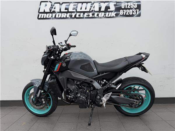 2023 YAMAHA MT-09