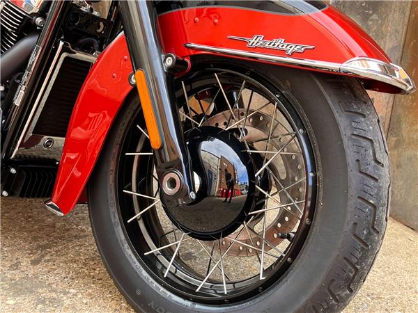2025 Harley-Davidson Softail