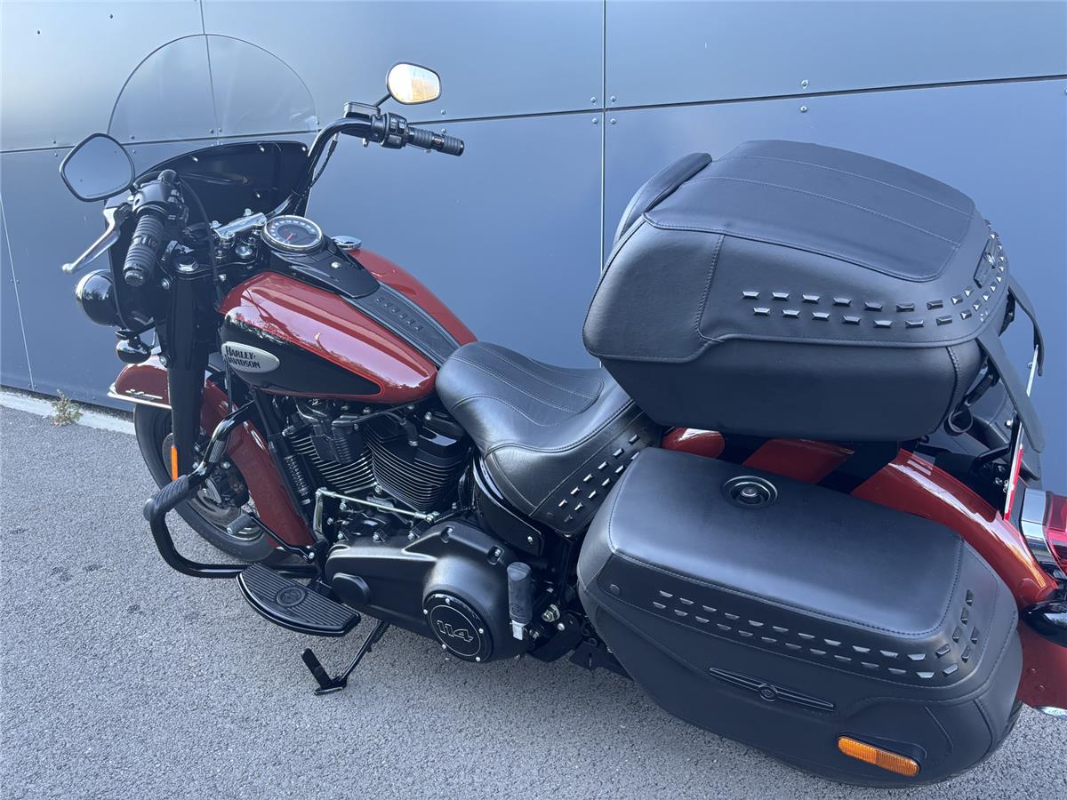 2024 HARLEY-DAVIDSON HERITAGE