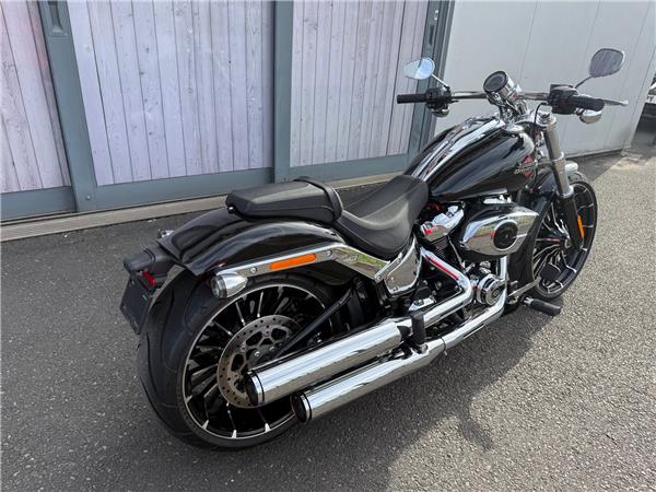 2026 HARLEY-DAVIDSON BREAKOUT 117 