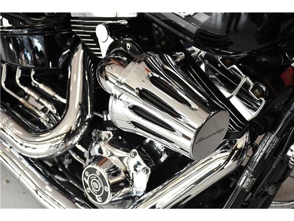 2016 HARLEY-DAVIDSON SOFTAIL FXSB BREAKOUT
