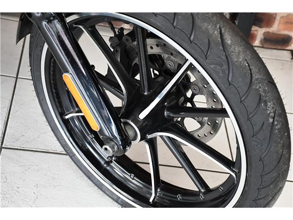 2016 HARLEY-DAVIDSON SOFTAIL FXSB BREAKOUT