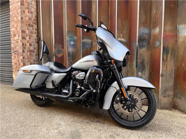 2019 Harley-Davidson Touring