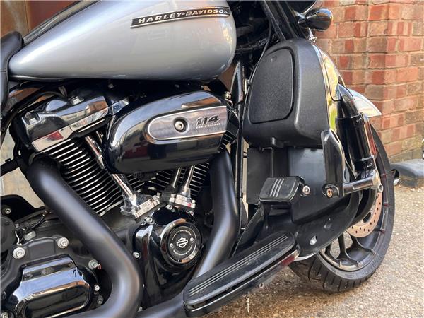 2019 Harley-Davidson Touring