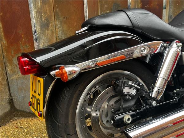 2010 Harley-Davidson Dyna