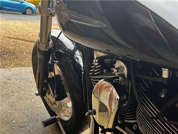 2010 Harley-Davidson Dyna