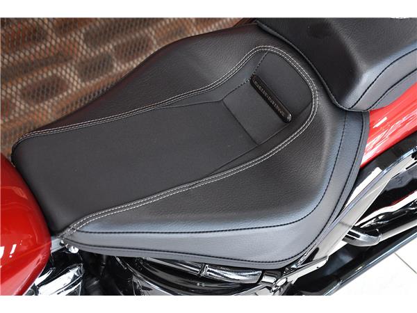 2018 HARLEY-DAVIDSON BREAKOUT 114