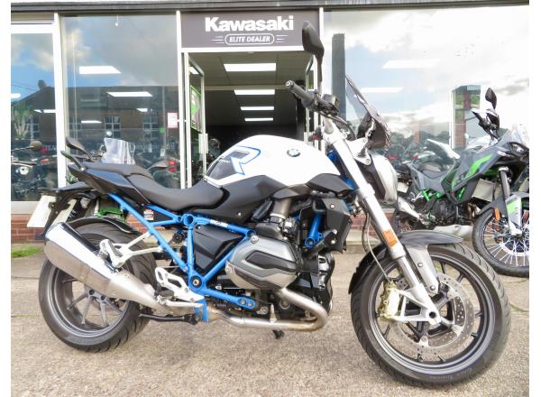 BMW R1200R SPORT