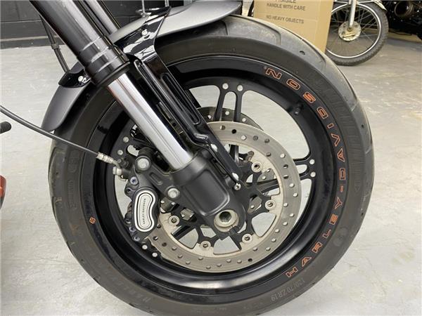 2019 Harley-Davidson FXDR 114