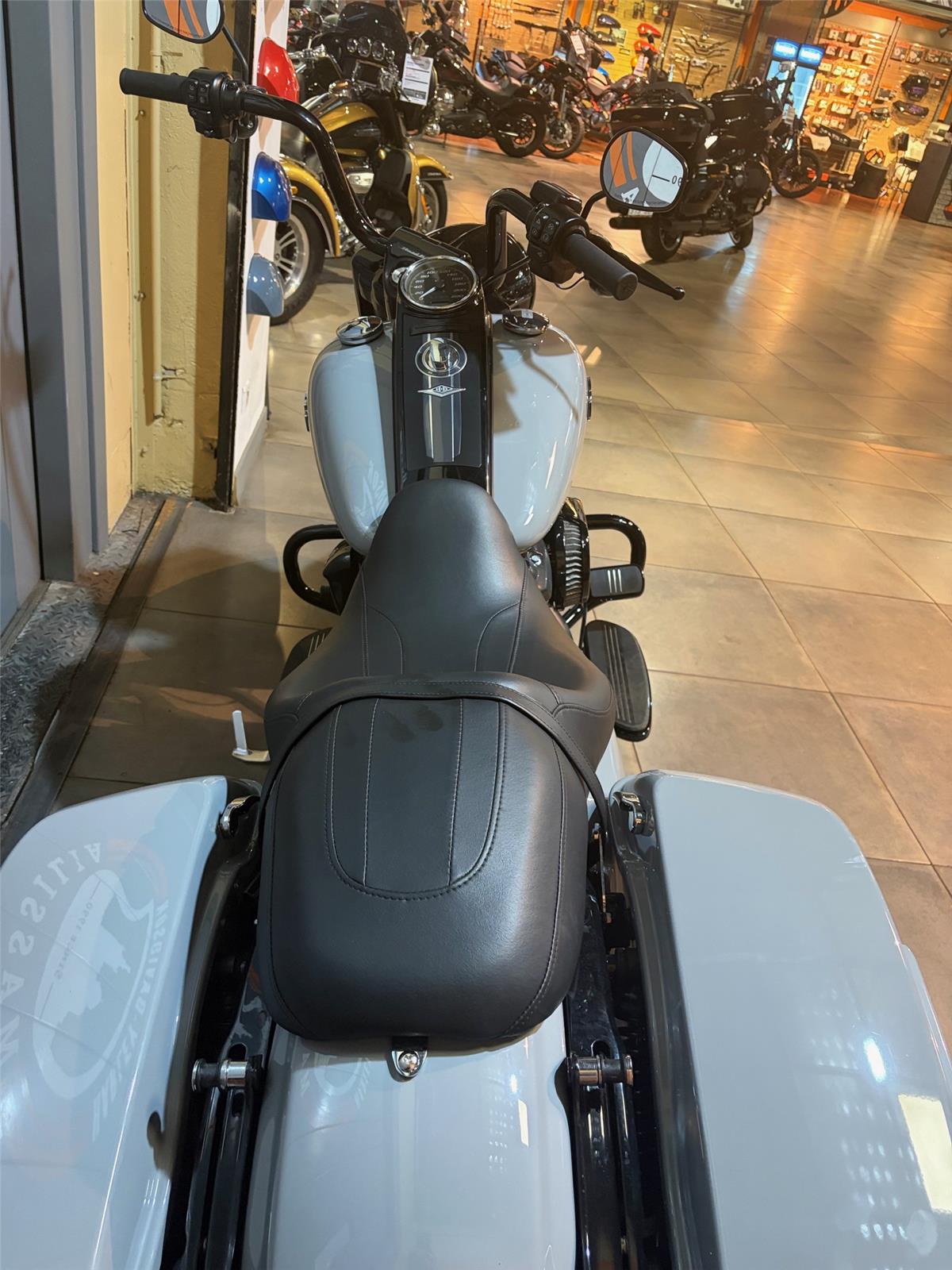 2026 HARLEY-DAVIDSON ROAD KING