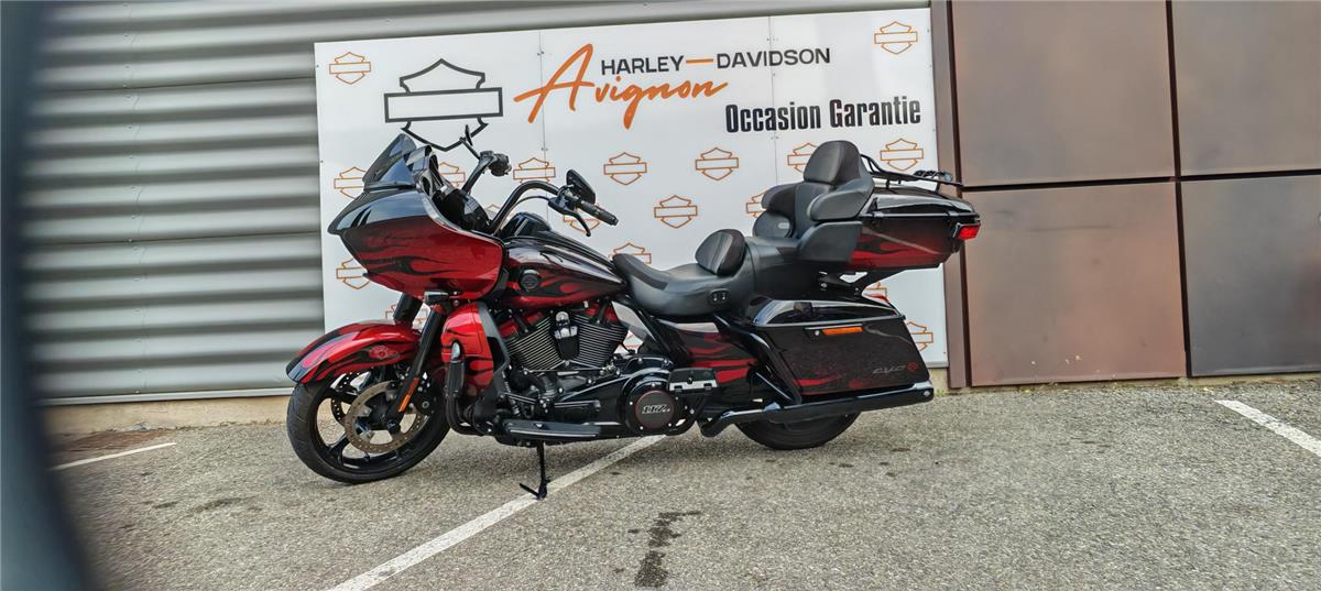 2022 HARLEY-DAVIDSON ULTRA