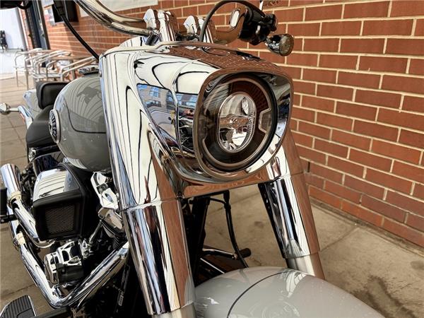 2025 HARLEY-DAVIDSON SOFTAIL FLFB FAT BOY