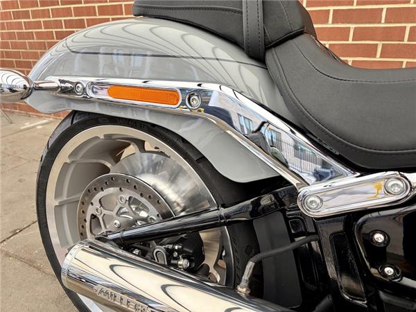2025 HARLEY-DAVIDSON SOFTAIL FLFB FAT BOY
