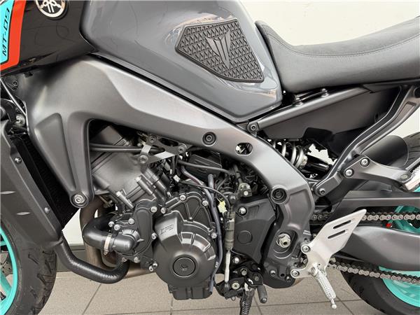 2023 YAMAHA MT-09