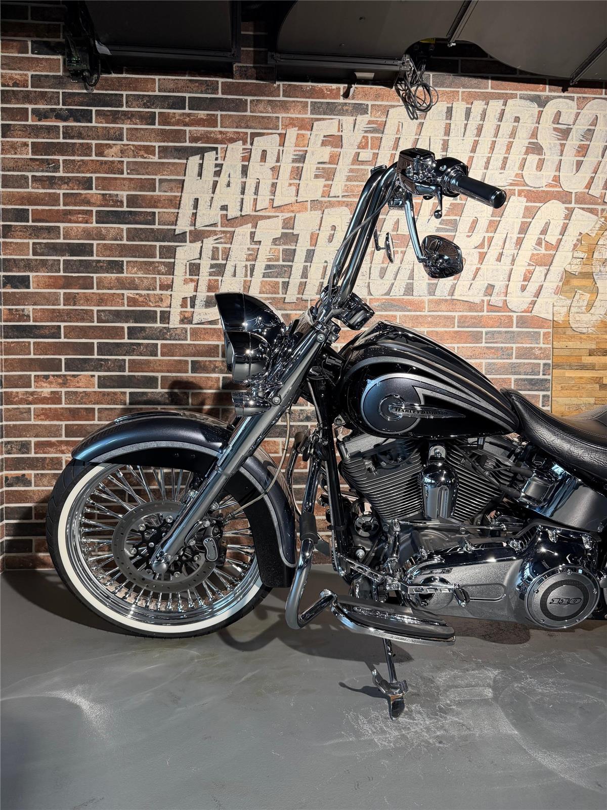 2015 harley-davidson FLSTNSE Softail Deluxe ABS CVO