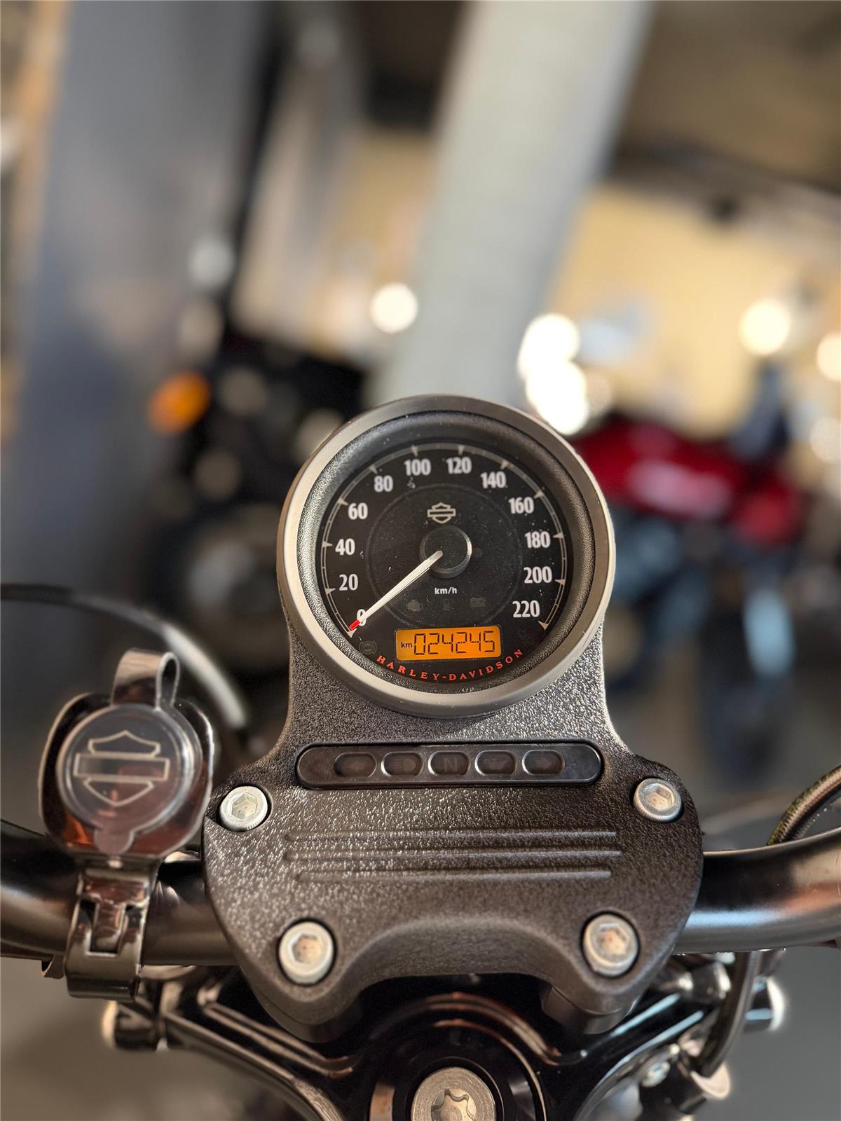 2018 harley-davidson XL 883 N Sportster Iron ABS