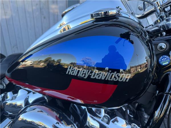 2018 HARLEY-DAVIDSON LOW RIDER