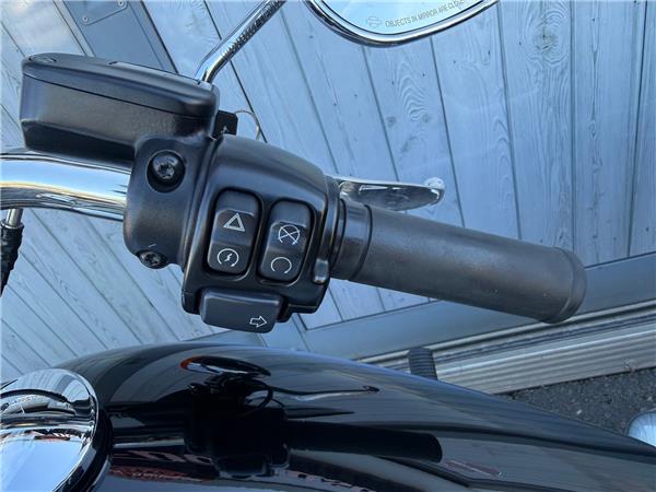 2018 HARLEY-DAVIDSON LOW RIDER