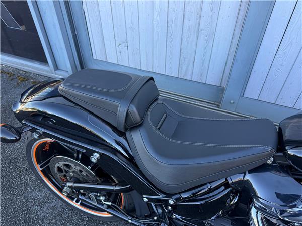 2023 HARLEY-DAVIDSON BREAKOUT 114