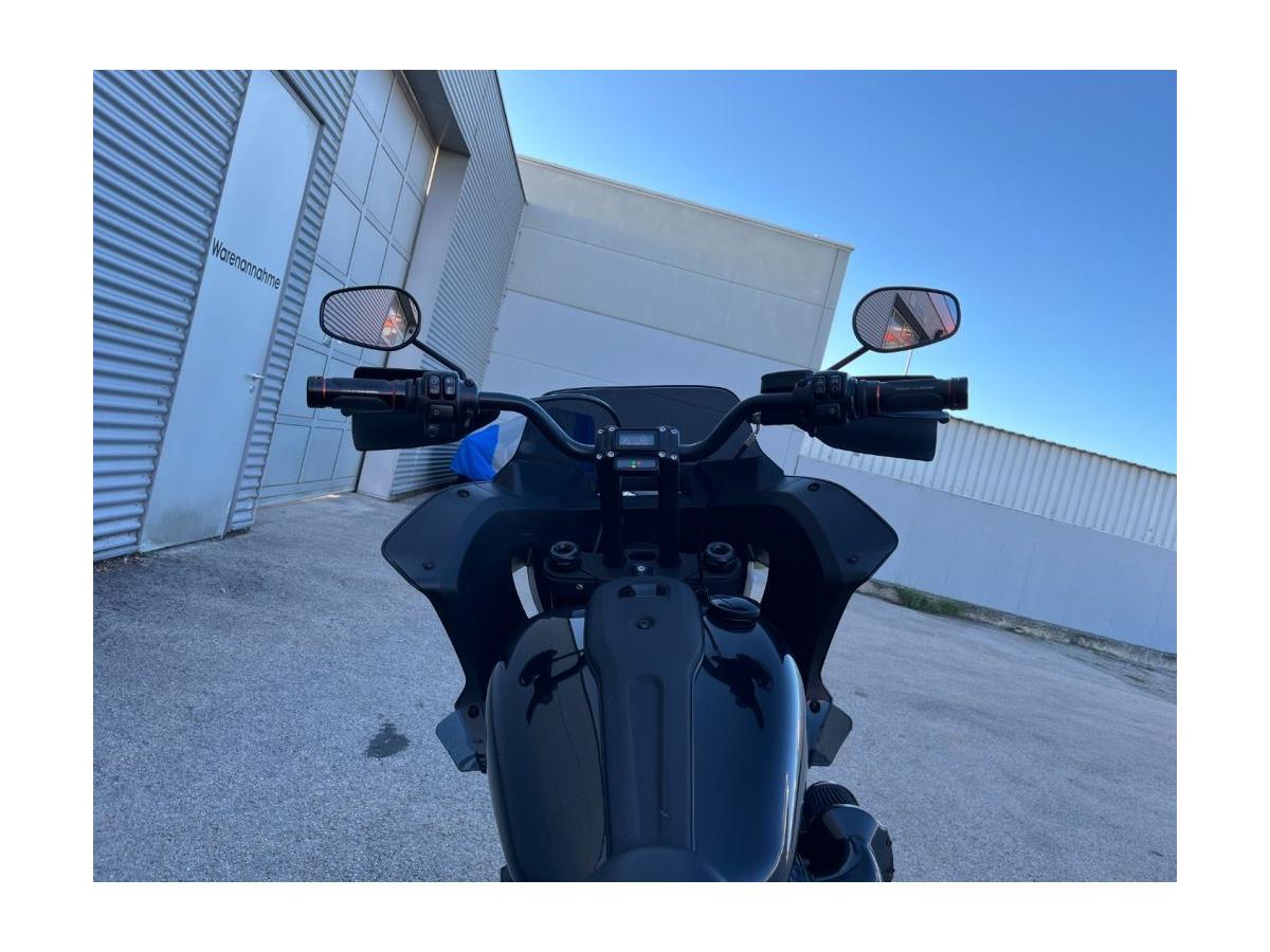 2023 Harley-Davidson Softail Low Rider ST