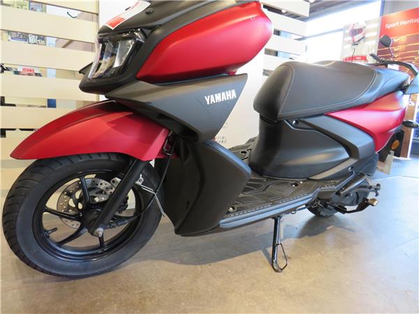 YAMAHA RAYZR