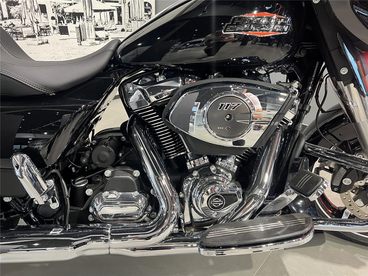 2025 HARLEY-DAVIDSON STREET GLIDE