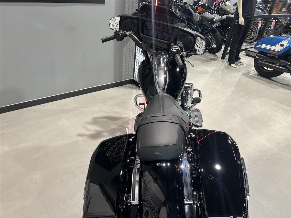 2025 HARLEY-DAVIDSON STREET GLIDE