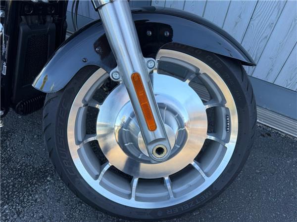 2024 HARLEY-DAVIDSON SOFTAIL FLSTF FAT BOY