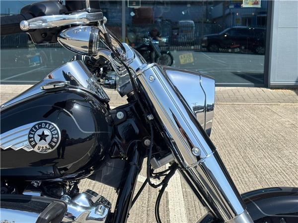 2026 HARLEY-DAVIDSON SOFTAIL FLFB FAT BOY