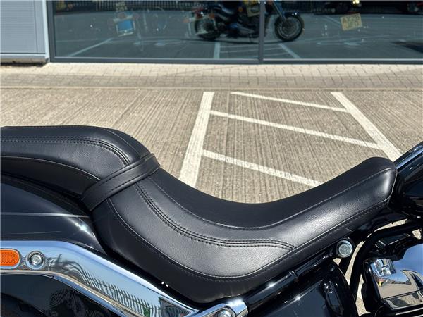 2026 HARLEY-DAVIDSON SOFTAIL FLFB FAT BOY