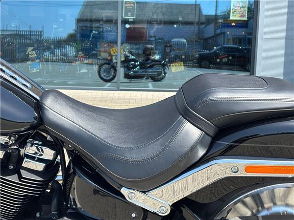 2026 HARLEY-DAVIDSON SOFTAIL FLFB FAT BOY