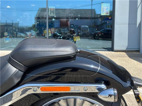 2026 HARLEY-DAVIDSON SOFTAIL FLFB FAT BOY