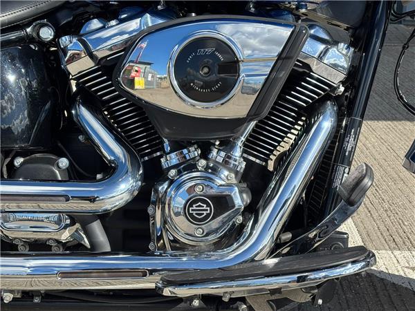 2025 HARLEY-DAVIDSON SOFTAIL FLFB FAT BOY