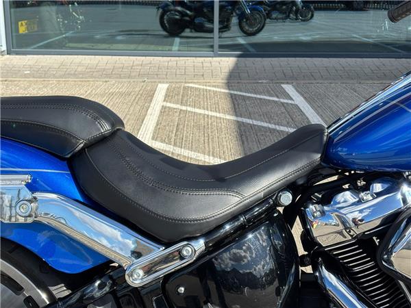 2025 HARLEY-DAVIDSON SOFTAIL FLFB FAT BOY