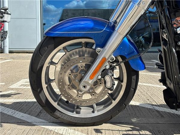 2025 HARLEY-DAVIDSON SOFTAIL FLFB FAT BOY