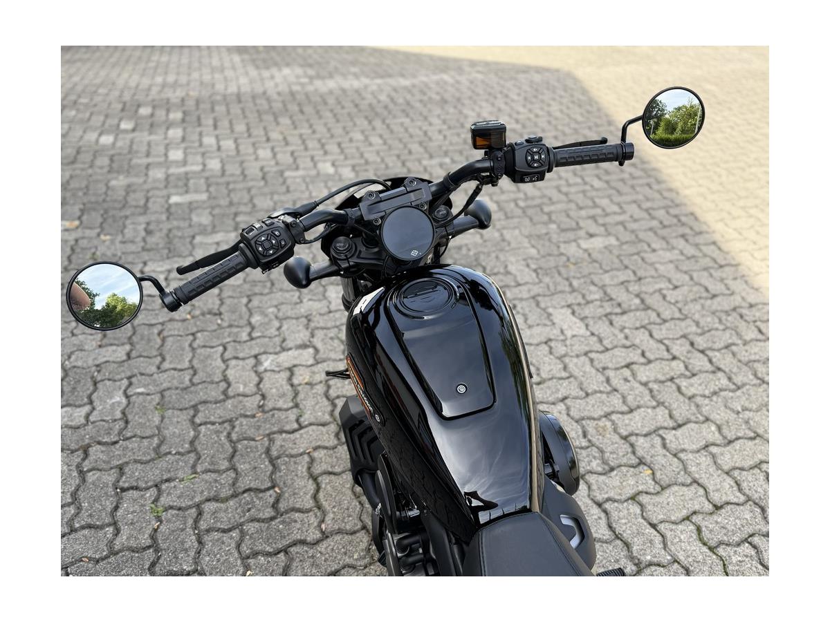 Nighster Special 975 Nightster Special