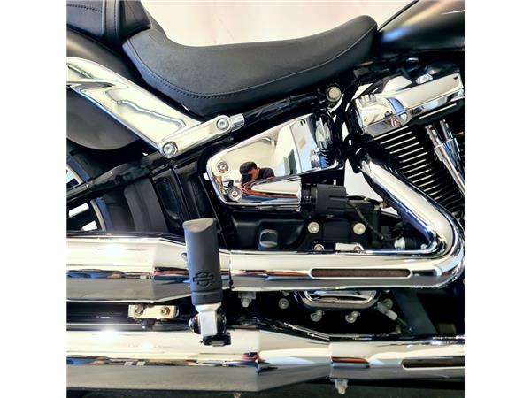 HARLEY-DAVIDSON BREAKOUT